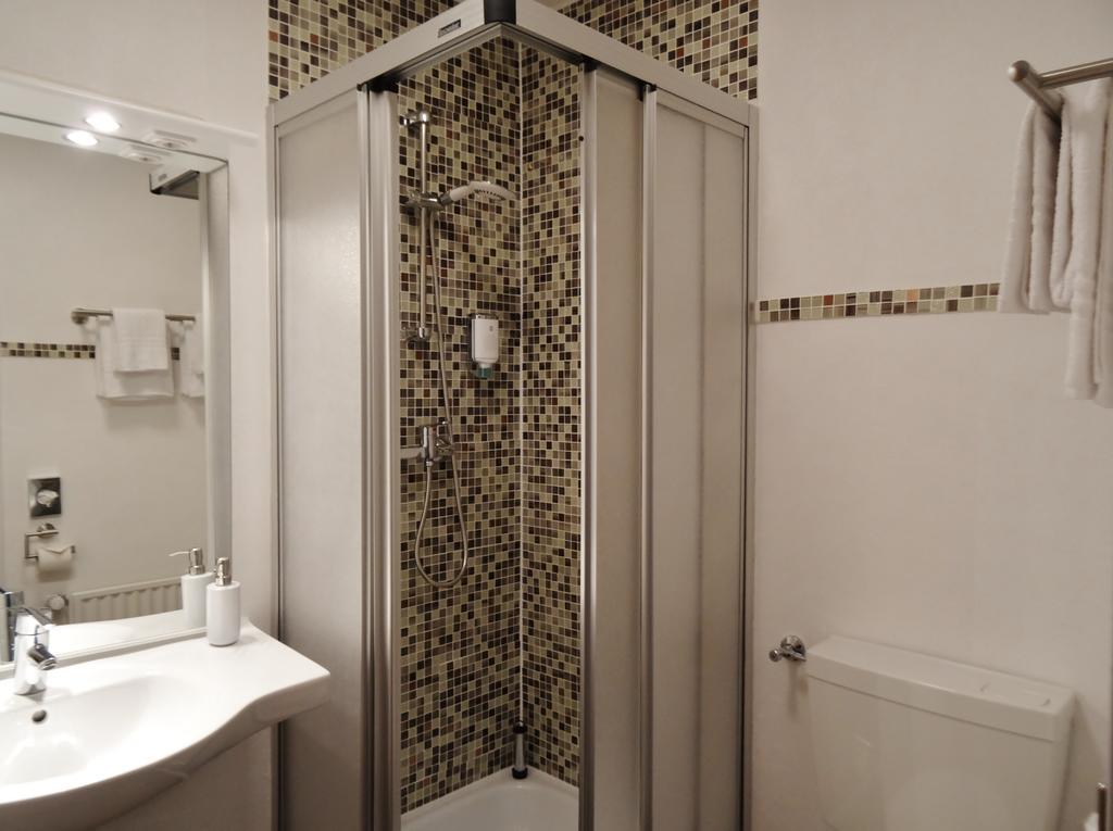 Landhotel Alte Schule - Hotel Garni シリヒ 部屋 写真